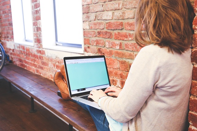 Empregos Part-Time Ideais para Estudantes: Flexibilidade e Renda Extra